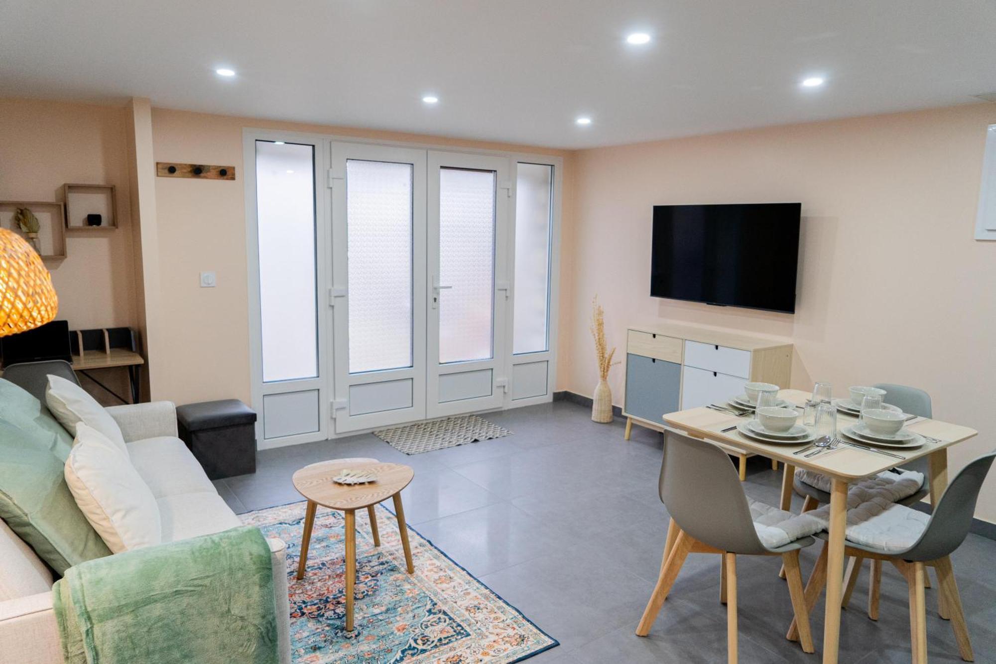 Appartement Cosy Le Lys Vert A 40Mn De Paris Dammarie-les-Lys Exterior photo